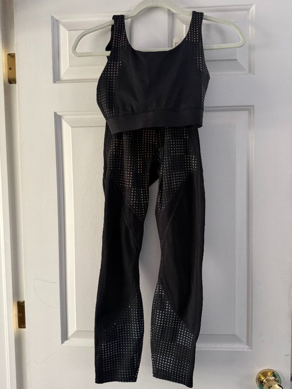 Athleta Aurora Precision Rainbow Reflective Leggings & Bra Matching Set Size S